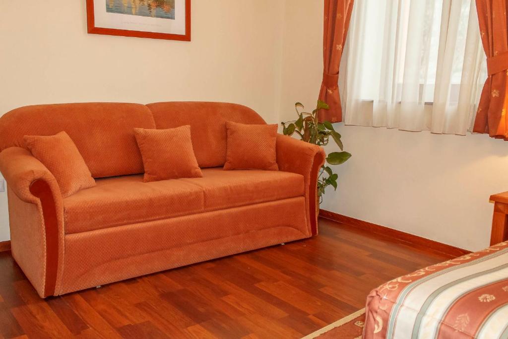Pannon Hotel Bejelentkezes 20 Oraig, Check-In Until 20 O'Clock, Einchecken Bis 20 Uhr Mohács الغرفة الصورة
