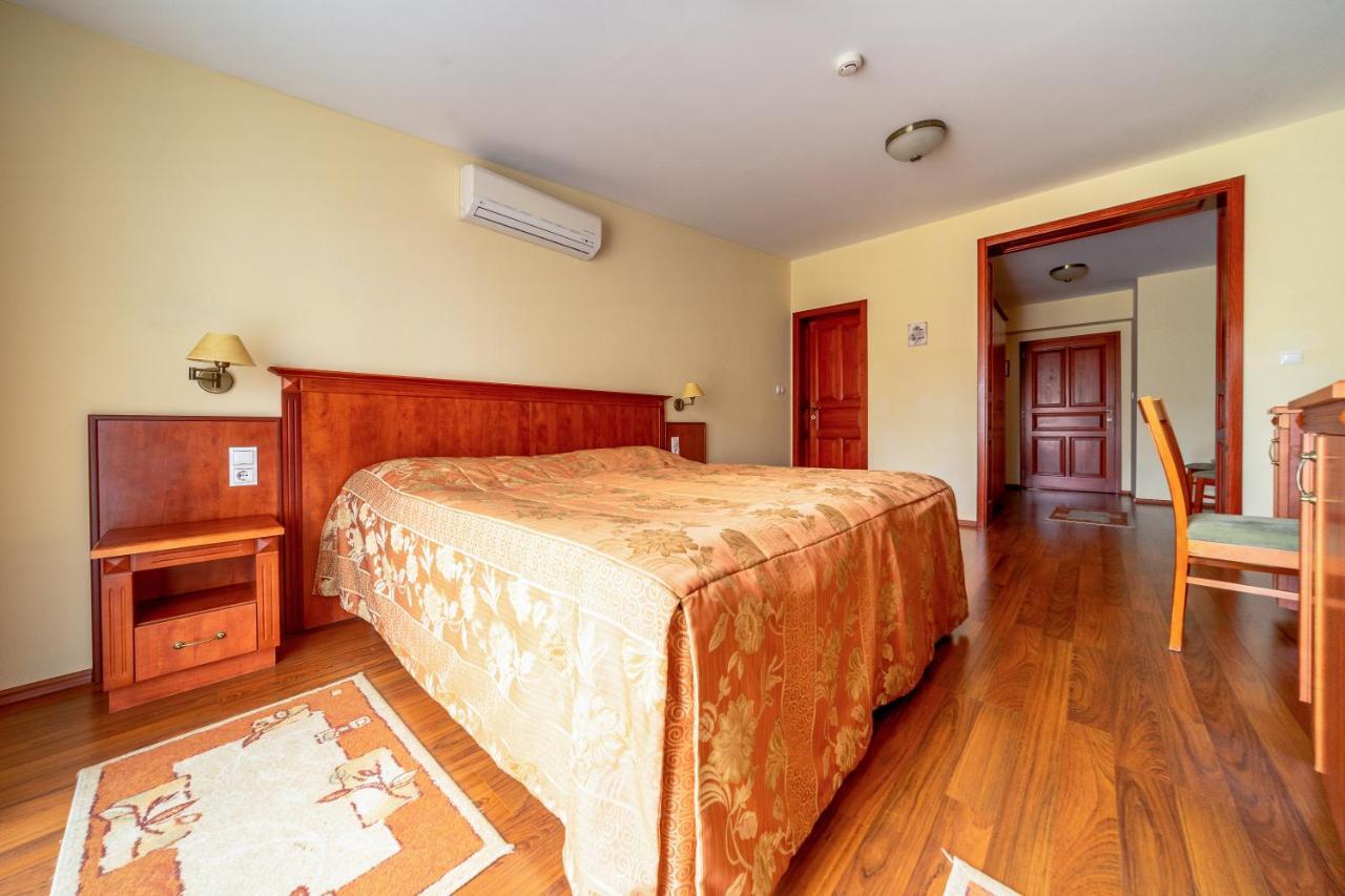 Pannon Hotel Bejelentkezes 20 Oraig, Check-In Until 20 O'Clock, Einchecken Bis 20 Uhr Mohács المظهر الخارجي الصورة